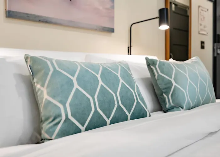 Hotel The Maverick By Kasa
