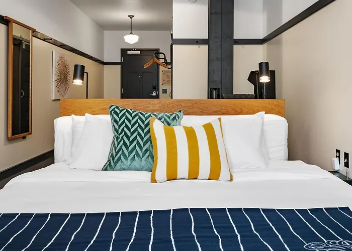 The Maverick By Kasa 4*