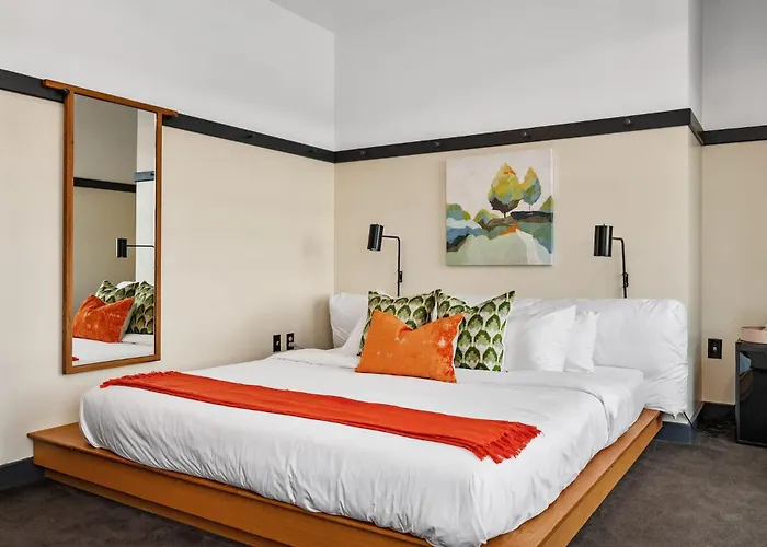 Hotel The Maverick By Kasa 4*