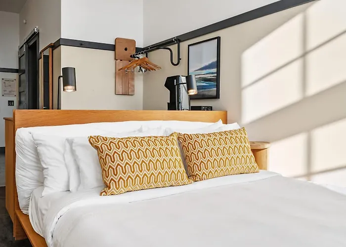 The Maverick By Kasa 4* Pittsburgh