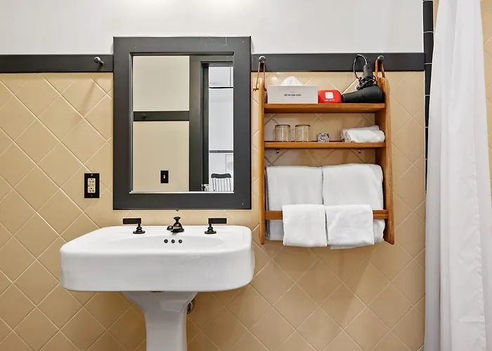 Hotel The Maverick By Kasa 4*