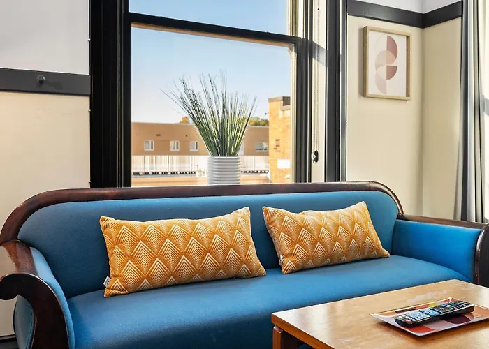 Hotel The Maverick By Kasa